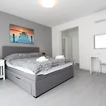 Karlo 2 Apartment *