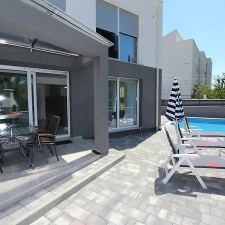 Apartment Karlo 2