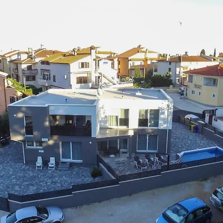 Apartment Karlo 2 *